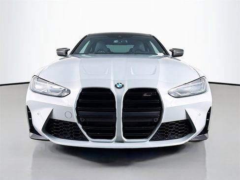 Certified 2022 BMW M4 Competition w/ Executive Package image 2