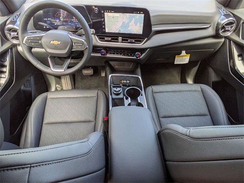 New 2026 Chevrolet Equinox LT w/ Convenience Package II image 22