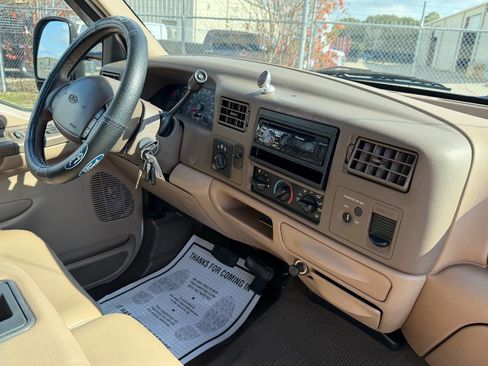 Used 1999 Ford F250 Lariat AWD/4WD image 11