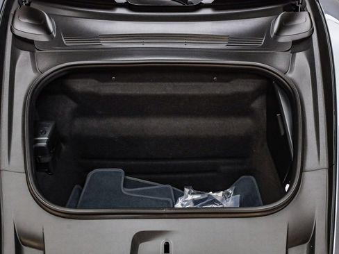 Used 2025 Porsche 911 Carrera image 30