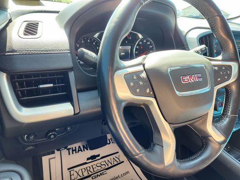 Used 2020 GMC Terrain SLT w/ Preferred Package image 23