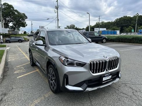 Used 2026 BMW X1 xDrive28i w/ Technology Package AWD/4WD image 2