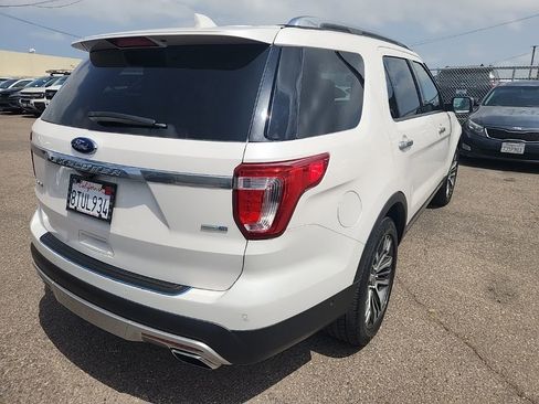 Used 2017 Ford Explorer Platinum AWD/4WD image 13