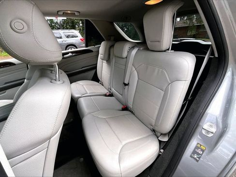 Used 2014 Mercedes-Benz ML 350 2WD image 19