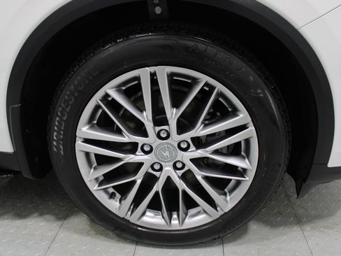 Used 2023 Acura MDX SH-AWD w/ Advance Package image 5