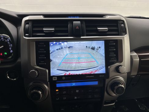 Used 2020 Toyota 4Runner Limited image 25