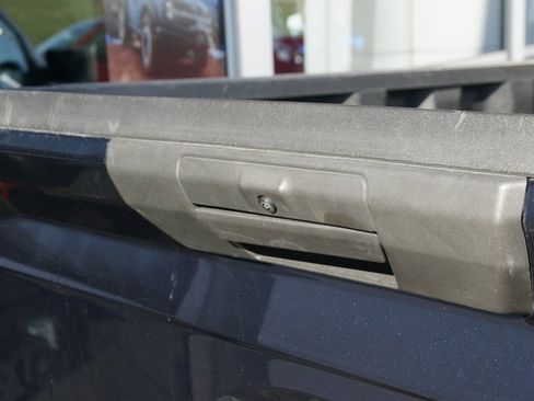 Used 2023 Ford F150 XLT image 11