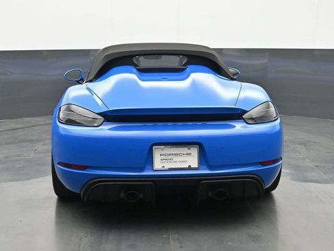 Certified 2023 Porsche 718 Boxster Spyder RWD image 17
