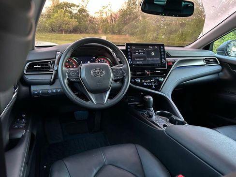 Used 2023 Toyota Camry XSE w/ Cold Weather Package image 12