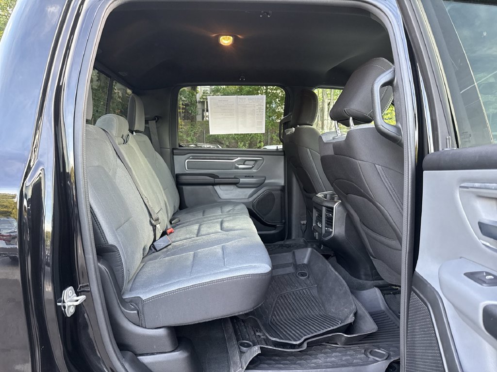 Used 2022 RAM 1500 Big Horn AWD/4WD image 24