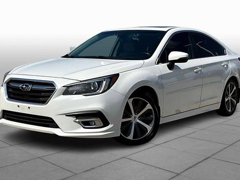 Used 2018 Subaru Legacy 2.5i Limited image 1