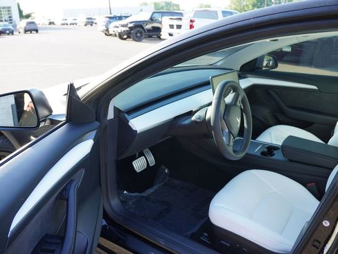 Used 2023 Tesla Model 3 Performance AWD/4WD image 14