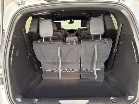 New 2026 Chrysler Pacifica Select image 30