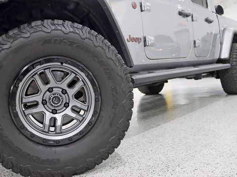 Used 2020 Jeep Gladiator Rubicon image 4
