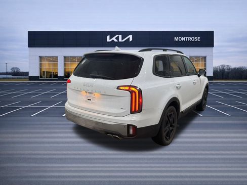 Used 2021 Ford Expedition Max Limited image 5