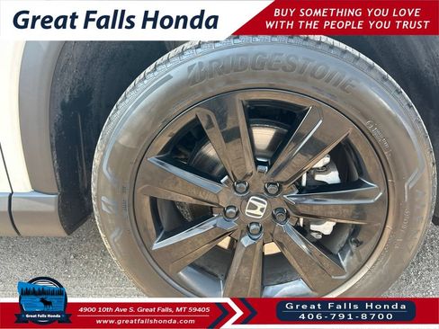 Used 2025 Honda Pilot Black Edition image 34