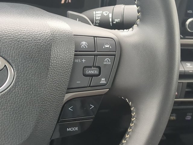 Certified 2025 Toyota Camry SE FWD image 26