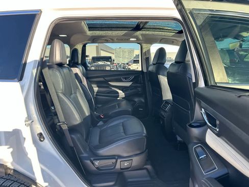 Used 2022 Subaru Ascent Limited w/ Technology Package image 26