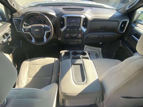 Used 2020 Chevrolet Silverado 1500 LT w/ All-Star Edition image 34