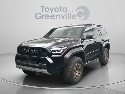 Certified 2025 Toyota 4Runner Trailhunter AWD/4WD image 25