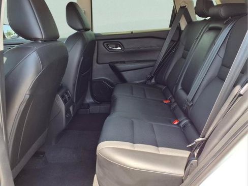 Certified 2025 Nissan Rogue SV w/ SV Premium Package FWD image 11