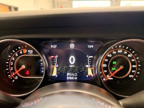 Used 2021 Jeep Gladiator Overland AWD/4WD image 26