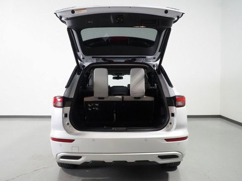 Used 2025 Mitsubishi Outlander SEL image 46