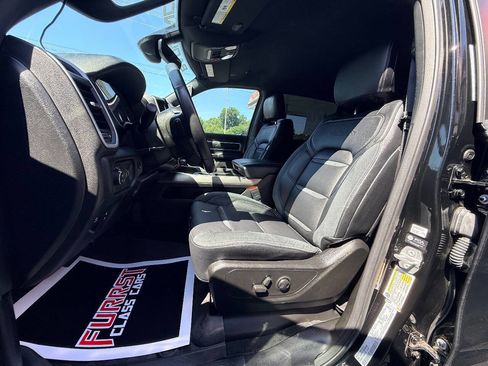 Used 2022 RAM 1500 Big Horn AWD/4WD image 22