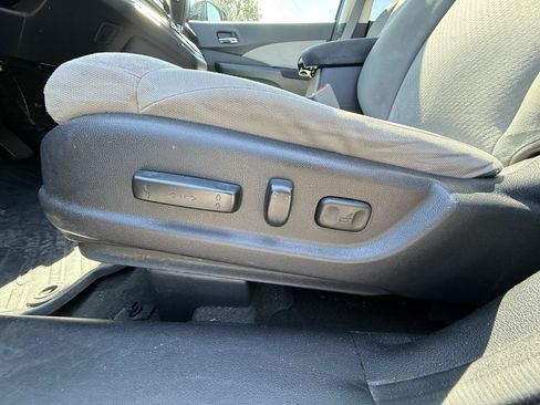 Used 2016 Honda CR-V EX image 11