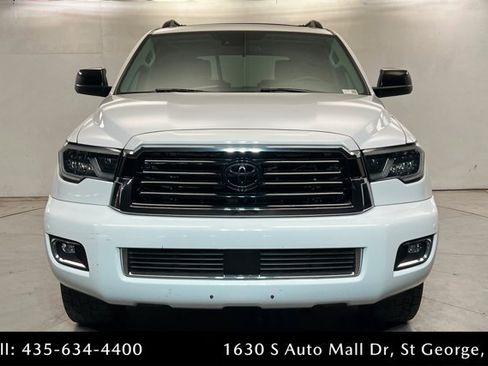 Used 2021 Toyota Sequoia TRD Sport AWD/4WD image 8