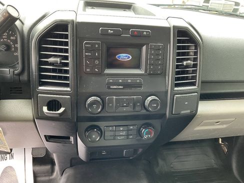 Used 2019 Ford F150 XL w/ Equipment Group 101A Mid RWD image 12