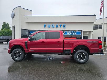 New 2026 Ford F350 Platinum w/ Tremor Off-Road Package