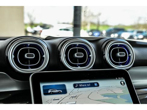 New 2026 Mercedes-Benz GLC 300 4MATIC image 14