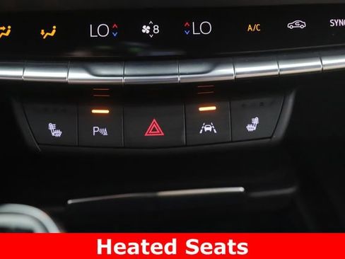 Used 2024 Cadillac XT4 Luxury w/ Trailering Package AWD/4WD image 4
