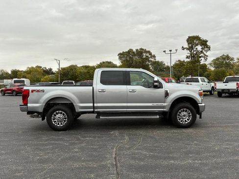 Used 2022 Ford F350 XLT w/ XLT Premium Package image 5