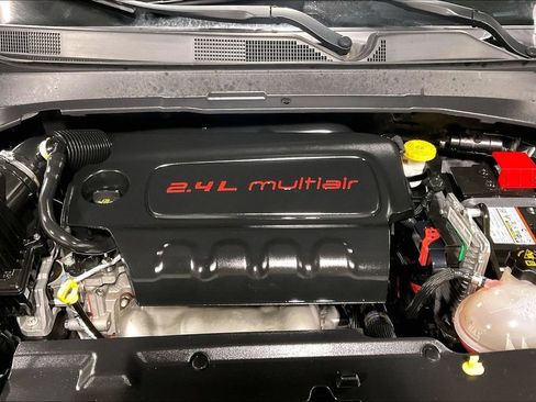 Used 2022 Jeep Compass Trailhawk w/ Trailhawk Elite Group AWD/4WD image 39