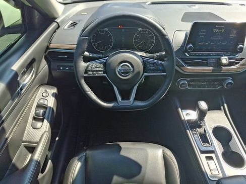 Used 2019 Nissan Altima 2.5 SL AWD/4WD image 12