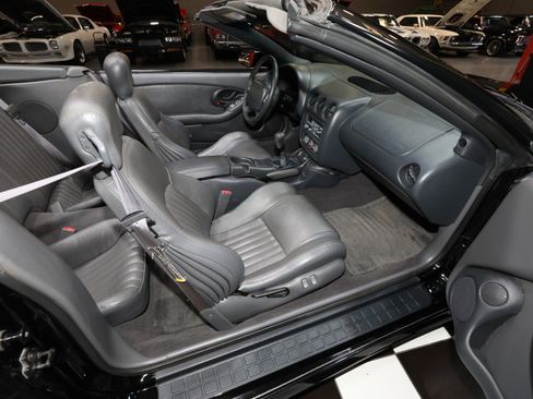 Used 1999 Pontiac Firebird Trans Am RWD image 50