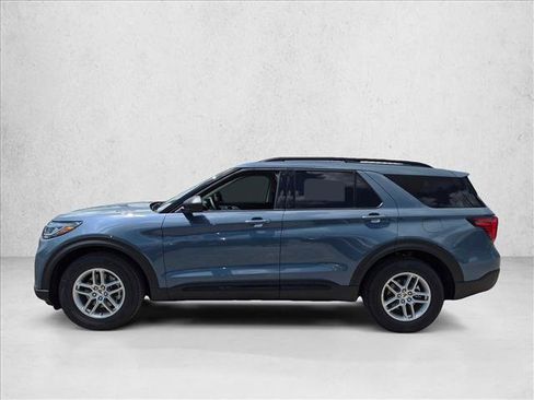 New 2026 Ford Explorer Active w/ Active Comfort Package RWD image 5