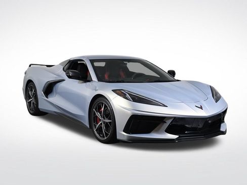 Used 2021 Chevrolet Corvette Stingray Preferred Conv w/ Z51 Performance Package RWD image 7
