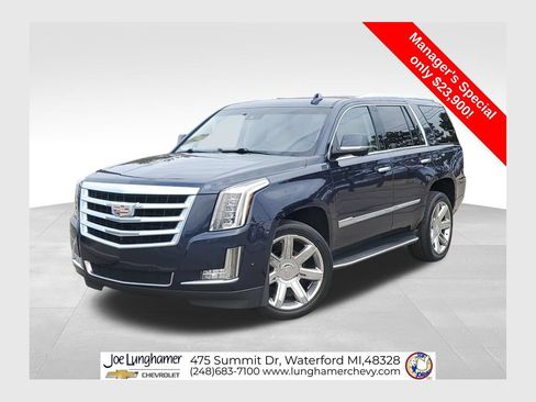 Used 2020 Cadillac Escalade Luxury AWD/4WD image 1
