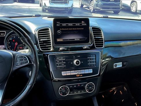Used 2018 Mercedes-Benz GLE 350 image 7