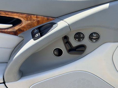 Used 2007 Mercedes-Benz SL 550 image 10