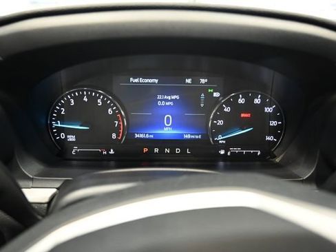 Used 2022 Ford Explorer XLT w/ Equipment Group 202A image 30