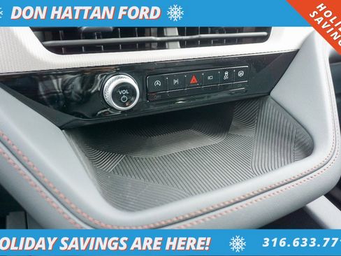 New 2026 Ford Explorer Active image 9