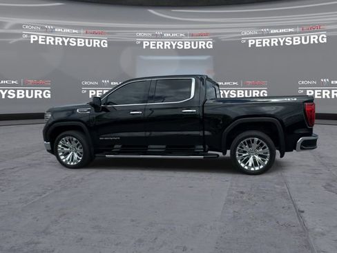 Used 2023 GMC Sierra 1500 SLT w/ SLT Premium Plus Package AWD/4WD image 5