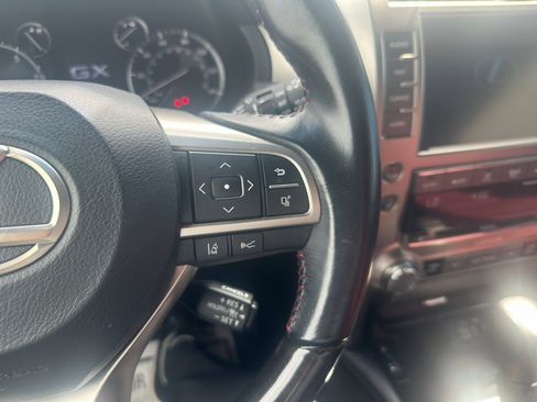 Used 2020 Lexus GX 460 Premium image 21