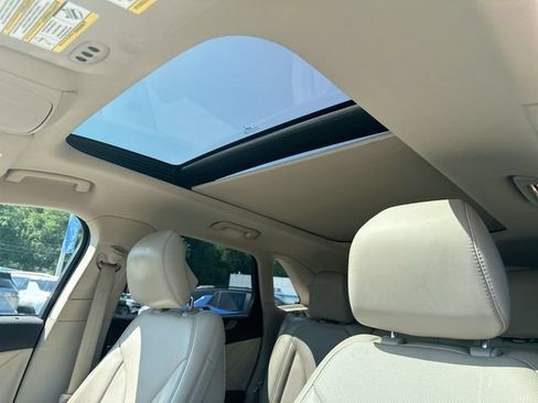 Used 2019 Lincoln MKC Reserve AWD/4WD image 21