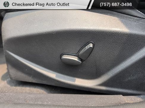 Used 2013 Ford Focus ST FWD image 20