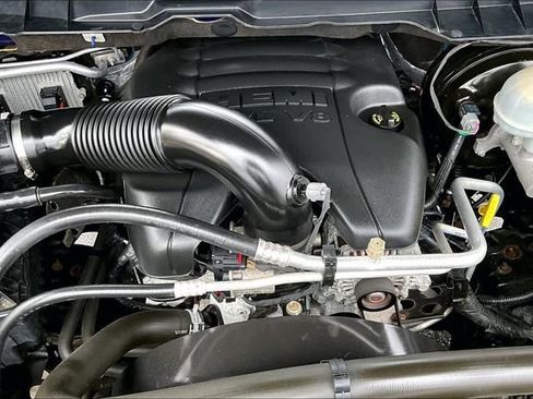 Used 2016 RAM 1500 Express image 33